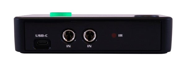 QUAD TRUE-DIVERSITY PROFESSIONAL DIGITAL WIRELESS PLL MICROPHONE SYSTEM WITH FOUR GOOSENECK CONFEREN